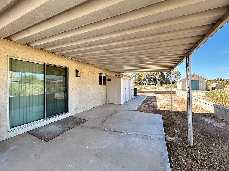 1075 Palo Verde St — Photo 15
