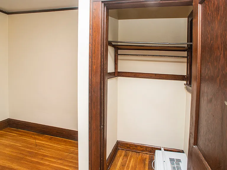 5828 Arnsby Pl #2E — Photo 7
