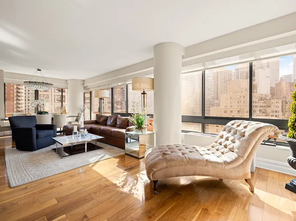 167 East 61st Street image 1 of 24