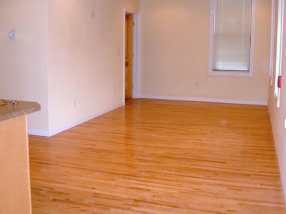 Spacious and bright living room open to kitchen / breakfast