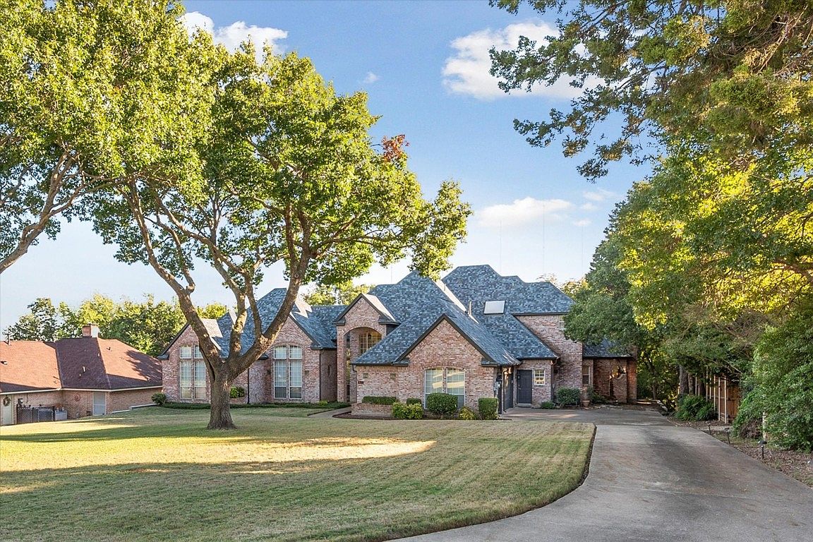 812 Knoll Manor Ct, Cedar Hill, TX 75104 Zillow