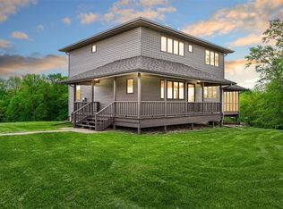 741 Getaway Ln, Central City, IA 52214