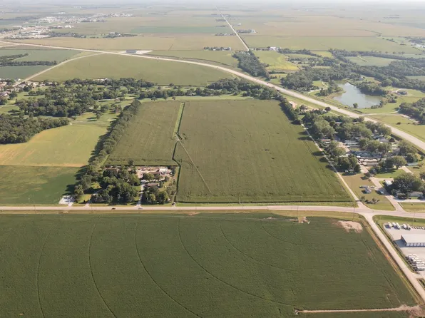 4th St, York, NE 68467