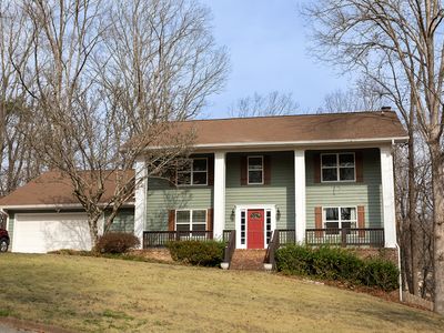 1809 Colonial Shores Dr, Hixson, TN, 37343