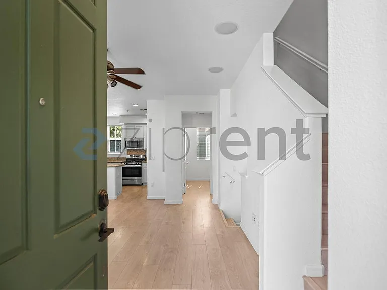 227 Parc Place Dr — Photo 5