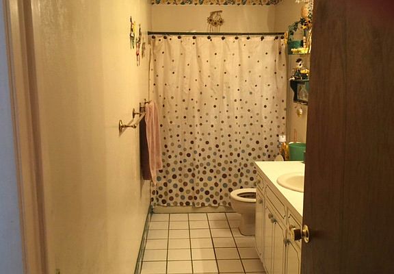 4th image of 251 SE Cheyenne Ct