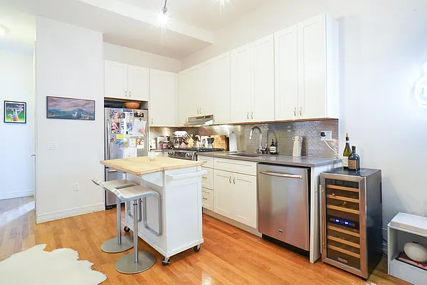 Rented by Corcoran | media 15