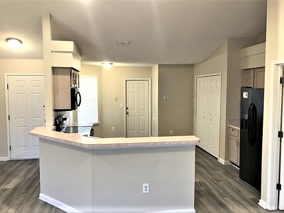 5th image of 3196 Michaels Ct
