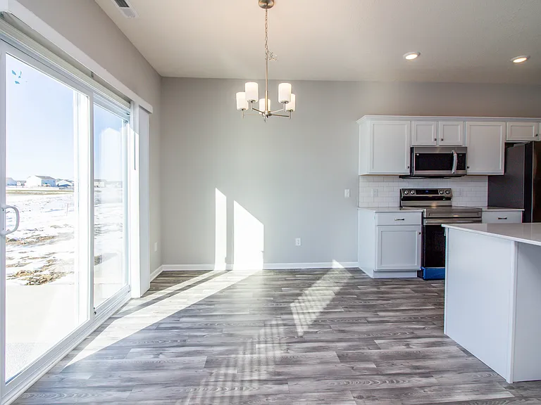 1003 W Hamilton Rd N — Photo 14