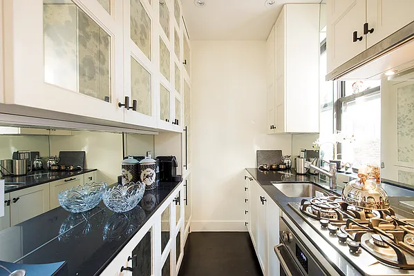 Rented by Evans Real Estate | media 21