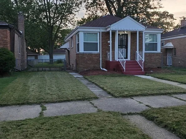 12538 S Ada St, Calumet Park, IL 60827