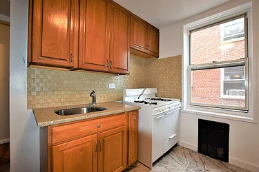 Rented by NYC Realty Brokers LLC