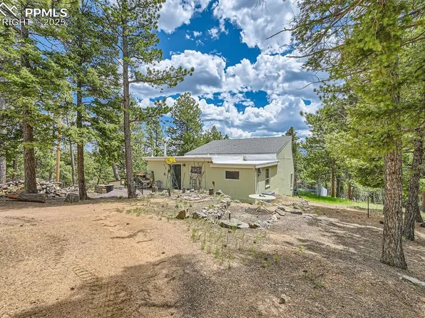 376 Gardenia Rd, Woodland Park, CO 80863