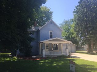 903 Railroad Ave, Normal, IL 61761