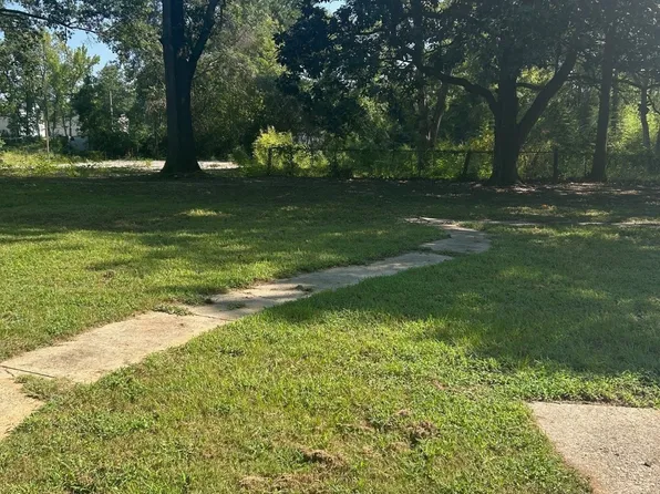 1011 Lee St, Minden, LA 71055