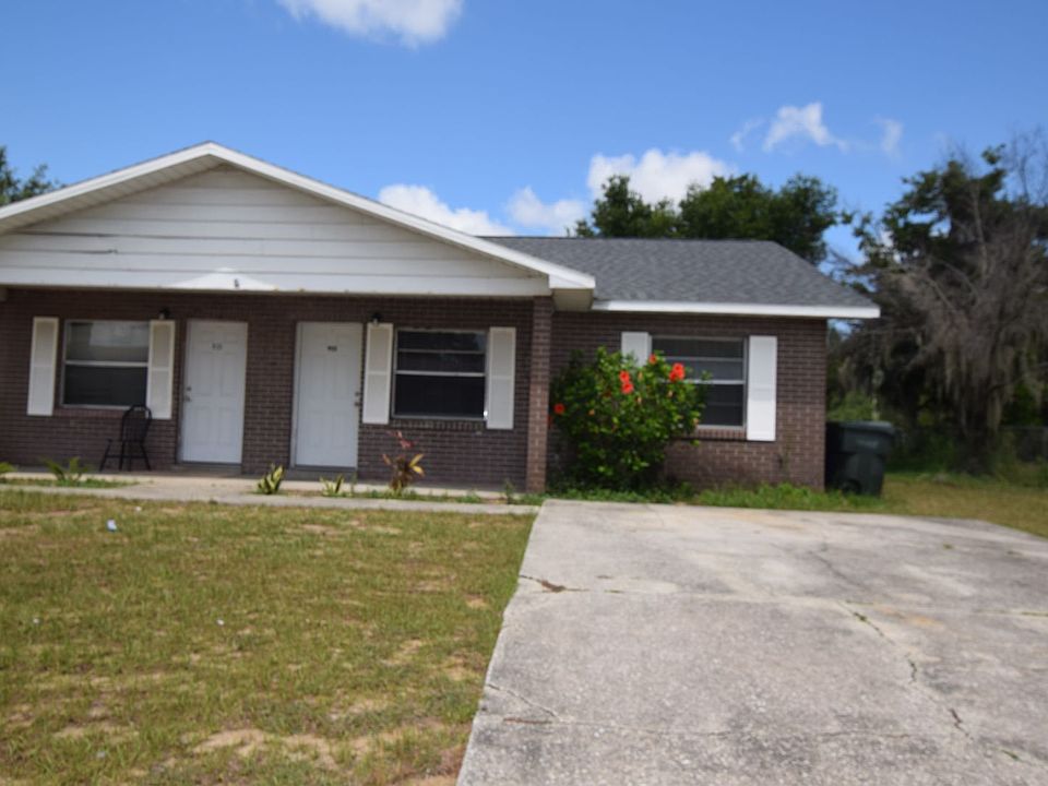 1st image of 933 S Char Mil Ave