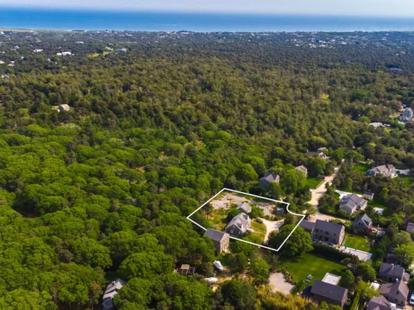 7 Dooley Ct, Nantucket, MA 02554
