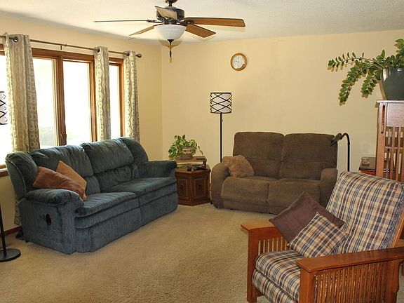 2nd image of 3133 13th Ave N