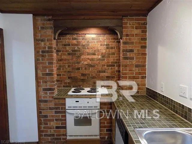 152 Lakeview Loop — Photo 10