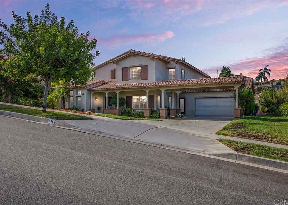 1st image of 536 Golden West Dr