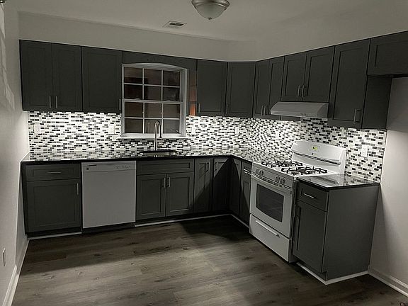 2nd image of 22-24 E Sylvan Ave