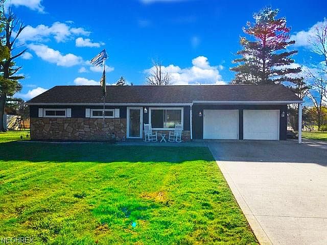 1st image of 1856 Pinewood Dr