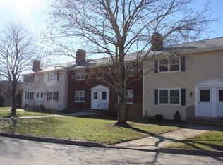 8 Boulder Rd, Colchester, CT 06415