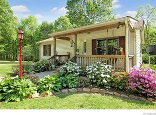 4592 Tabscott Rd, Columbia, VA 23038