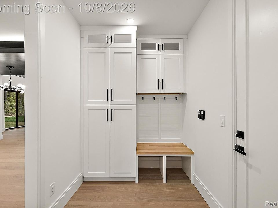 6675 College Park, photo 17