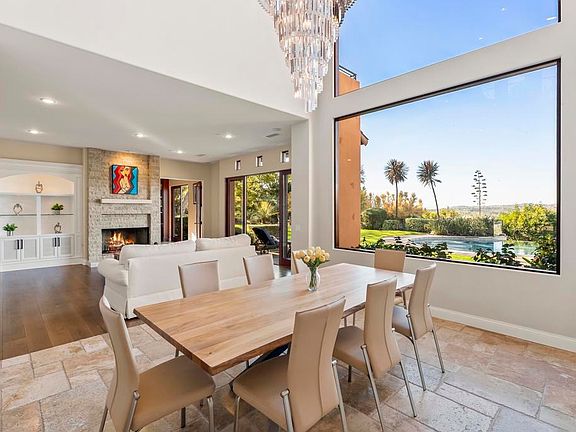 4th image of 18102 Via Ascenso