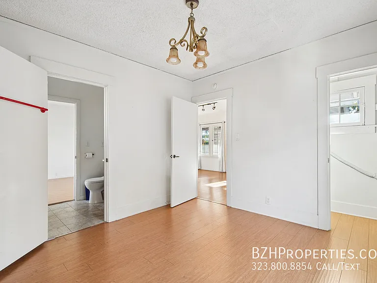 1238 N Gardner St #A — Photo 14