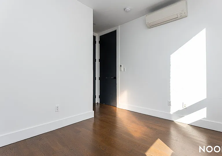 123 Clifton Pl #4A — Photo 13