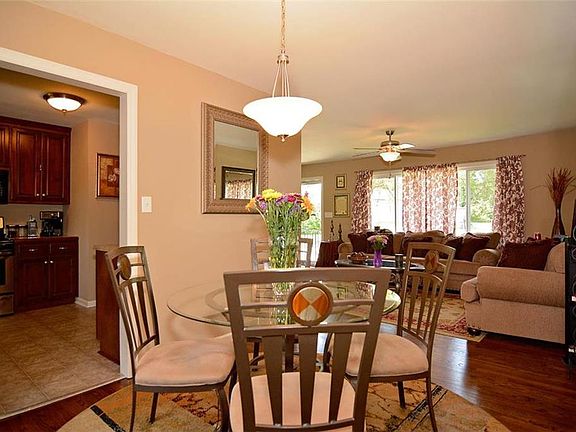5th image of 8400 E 109th Ter