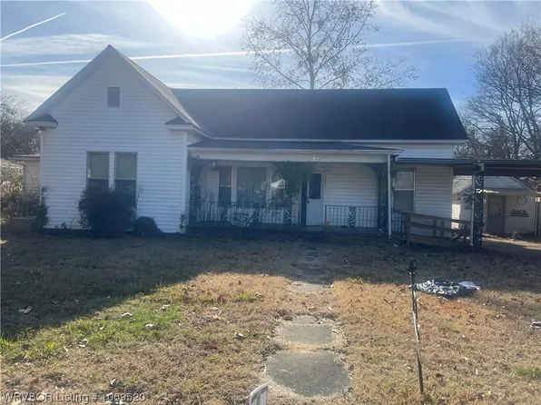 606 E Short Mountain St, Paris, AR 72855