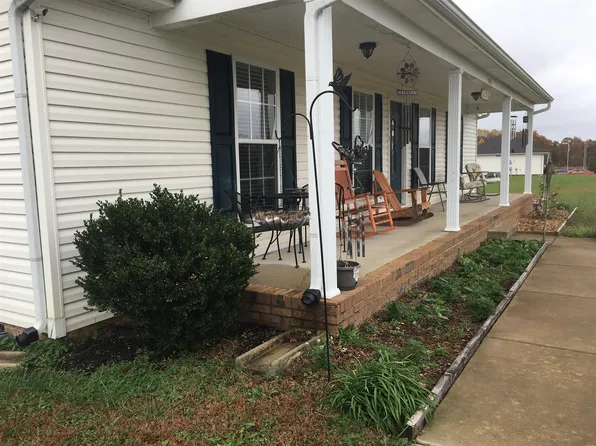 Cook Road, Portland, TN 37148