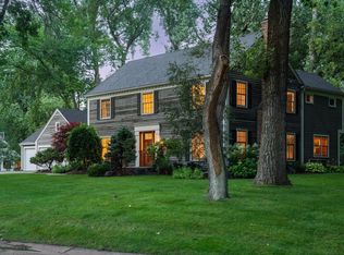 6621 Iroquois Trl, Edina, MN 55439