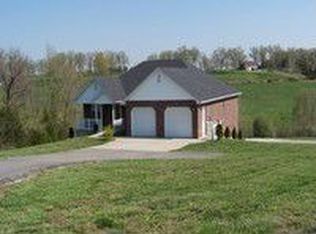 8901 Mary Ln, Jefferson City, MO 65101
