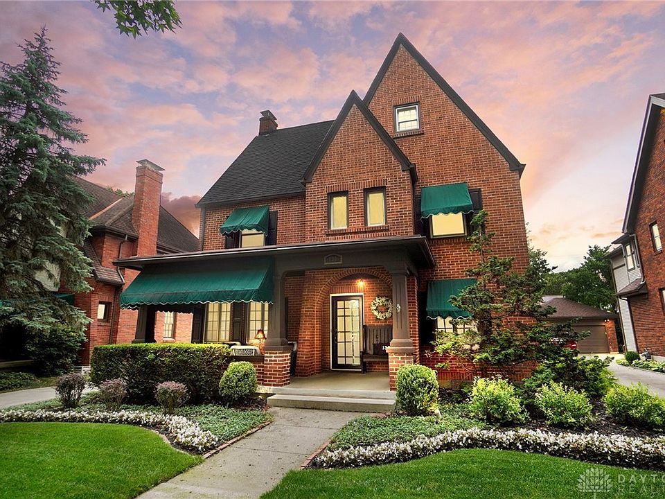 1st image of 133 Lonsdale Ave