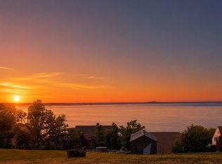 111 Rocky Hill Rd, Plymouth, MA 02360