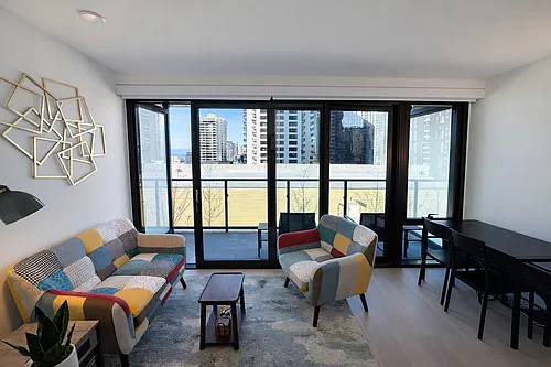 300 Virginia St #813 Photo 1