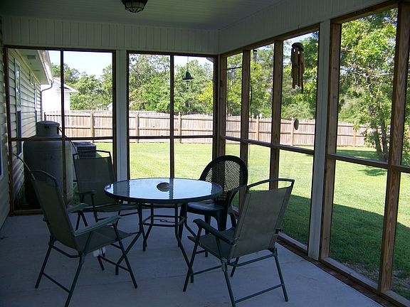 5th image of 525 Quailwood Ct