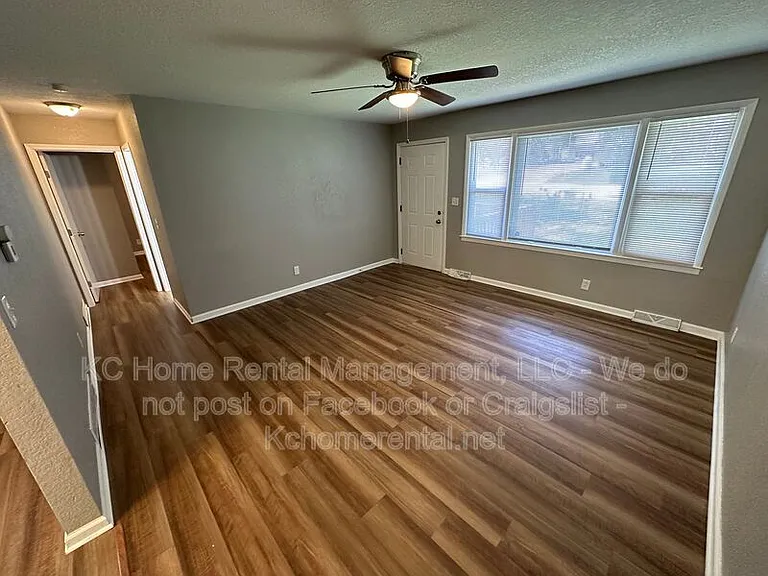 515 S Forest Ave — Photo 5
