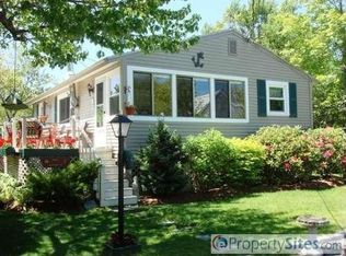 6 Surfore Rd, York, ME 03909