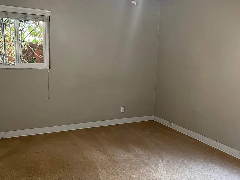 1724 Fern St #1724 — Photo 4