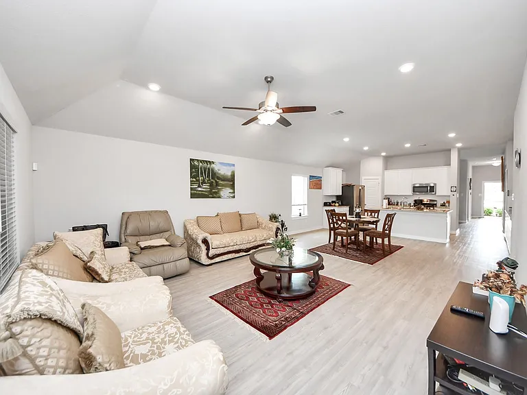 2610 Blue Abbott Dr — Photo 25