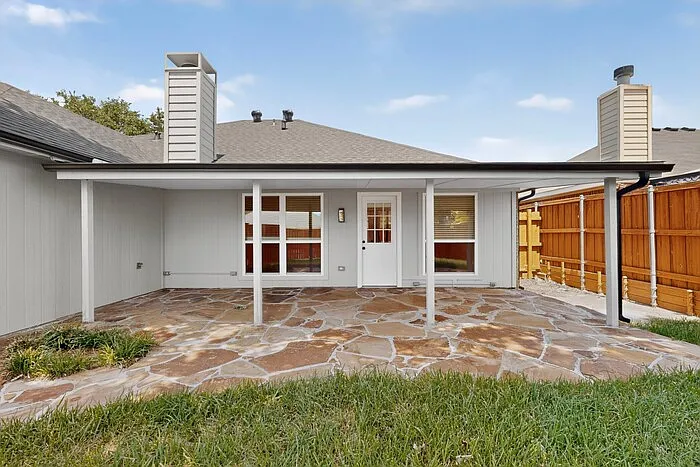 9881 Cambridge Dr — Photo 40