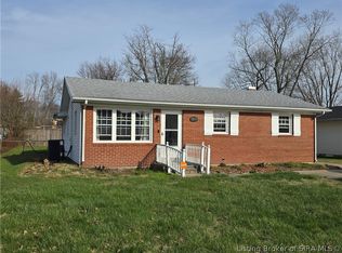 1918 Locust St, Madison, IN 47250