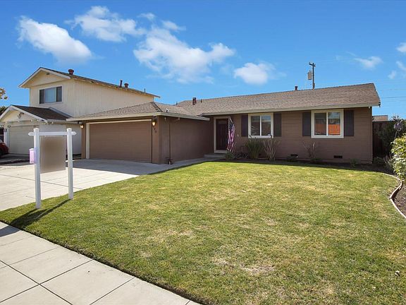 3rd image of 480 Paiute Ln