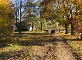 8051 E Beecher Rd, Pittsford, MI 49271