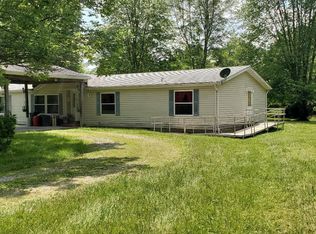 2869 Ireton Trees Rd, Bethel, OH 45106